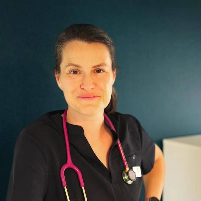 Dr. med. vet. Maria Stobbe – Praxis für Kleintiere, Inhaberin